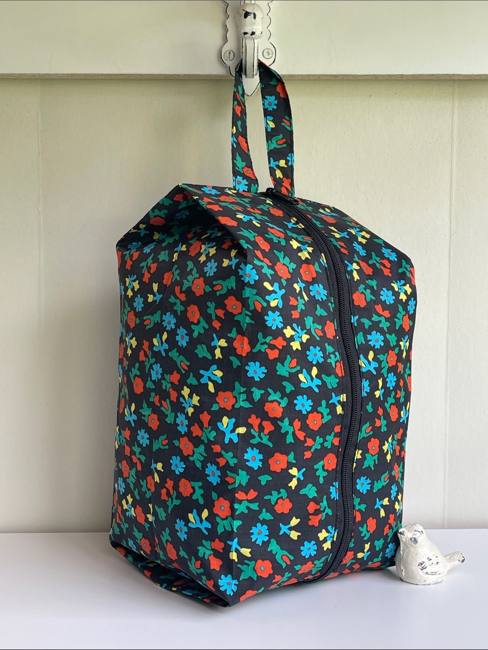 Baggu 3D Zip Pouch Medium - Black Calico Floral